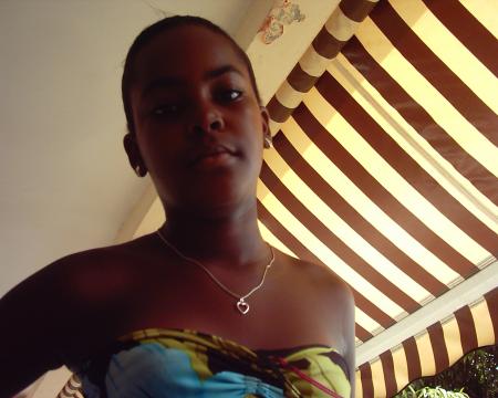 elle c betty poop une tre bonne amie elle est tre gentille les com les com!!!!!